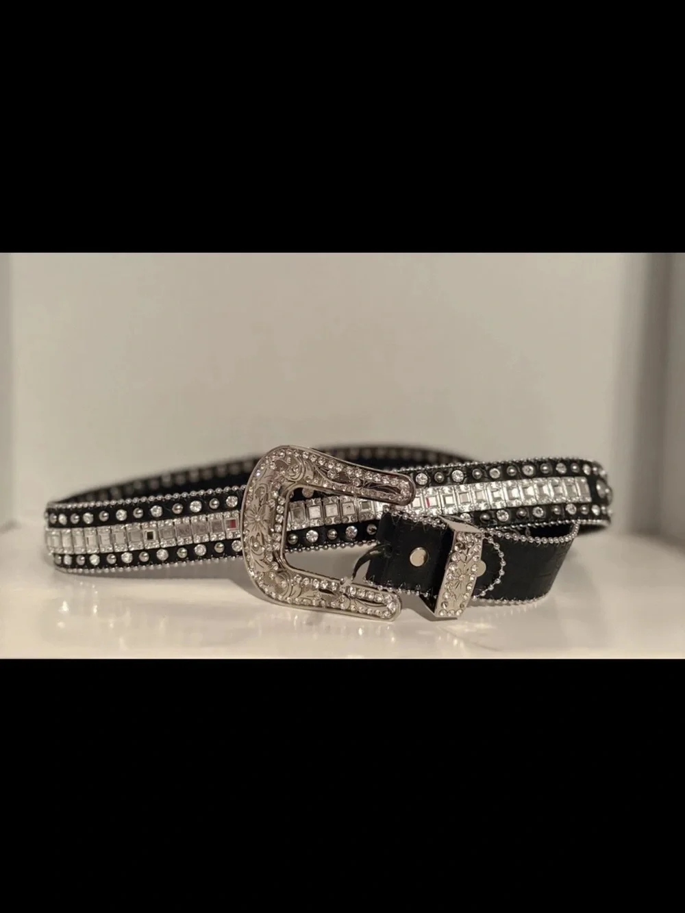 Black Leather W/Silver Finish Buckle Western Cowgirl Crystal Studded Belt Sz XI